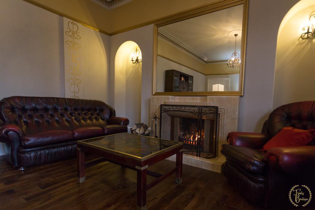 Trinity Boutique B&B Peterhead Bagian luar foto