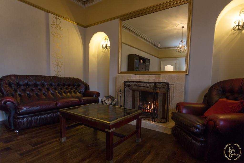 Trinity Boutique B&B Peterhead Bagian luar foto