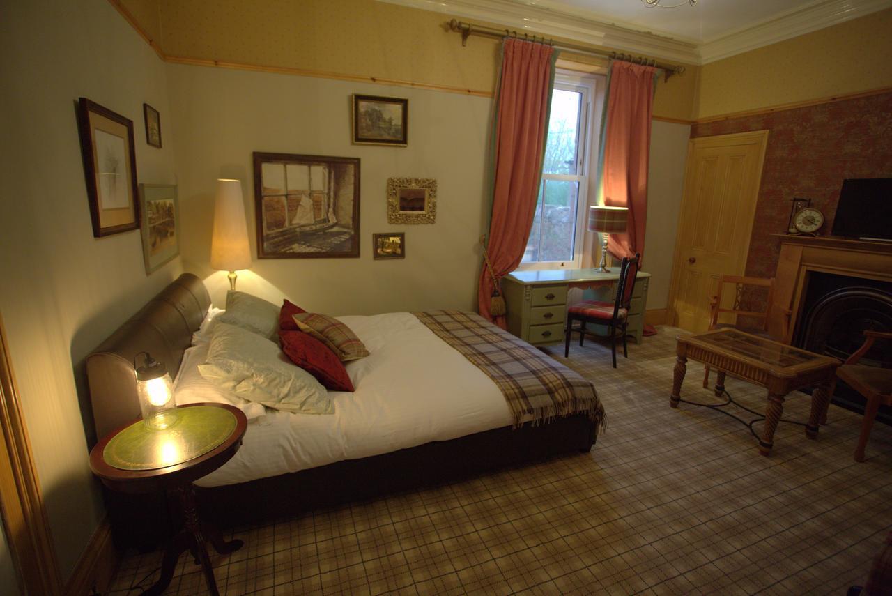 Trinity Boutique B&B Peterhead Bagian luar foto